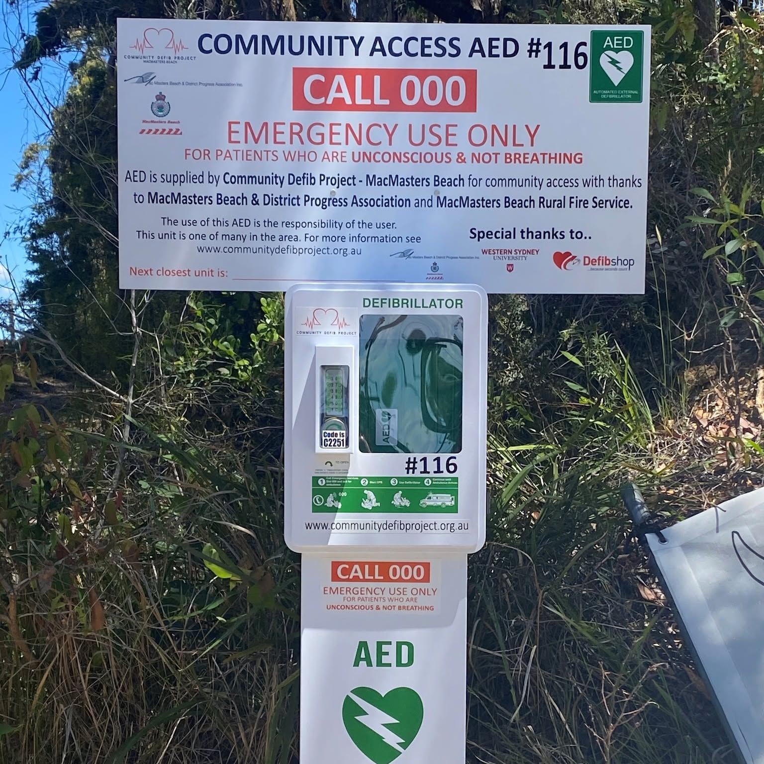 Community AED 116 installation