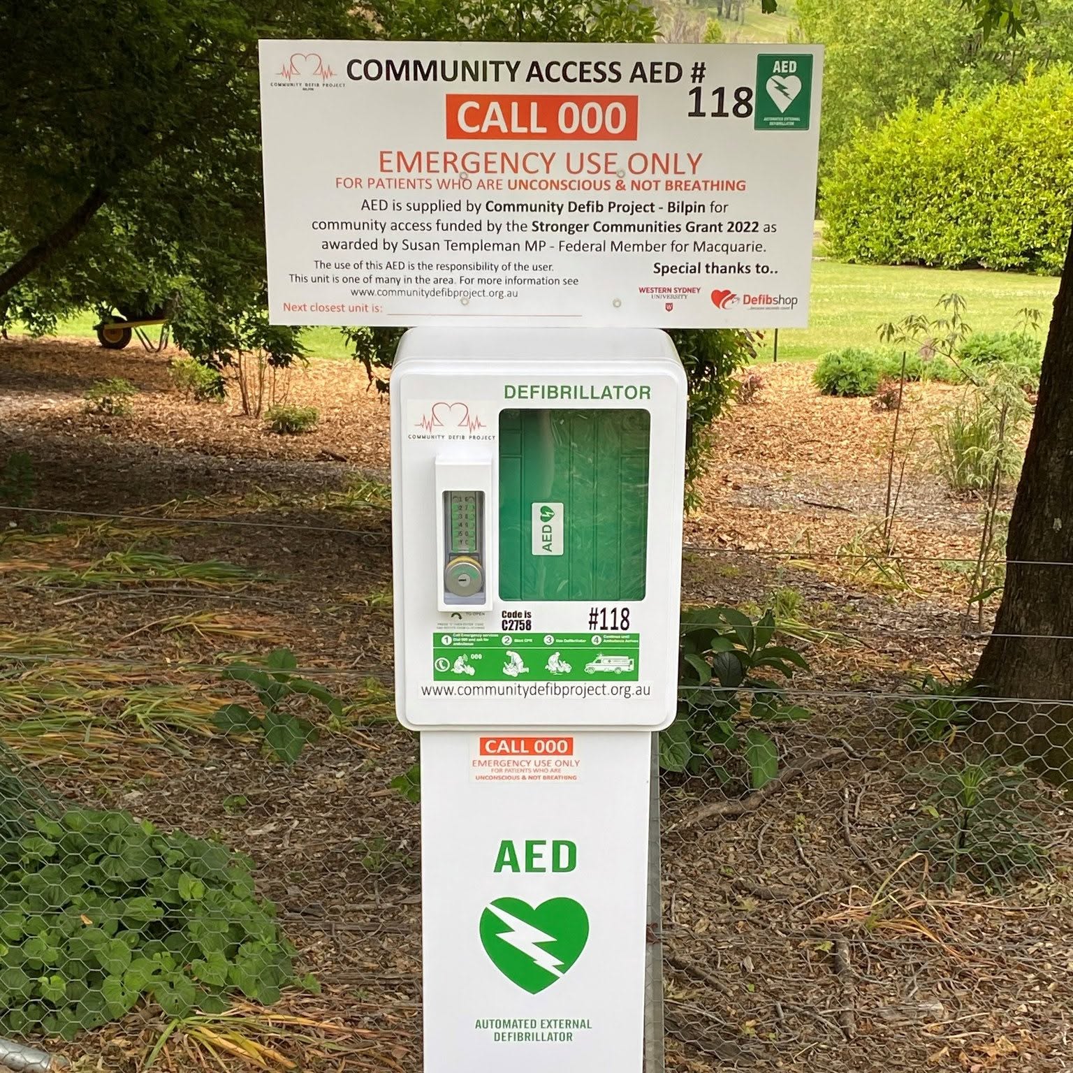 Community AED 118 installation
