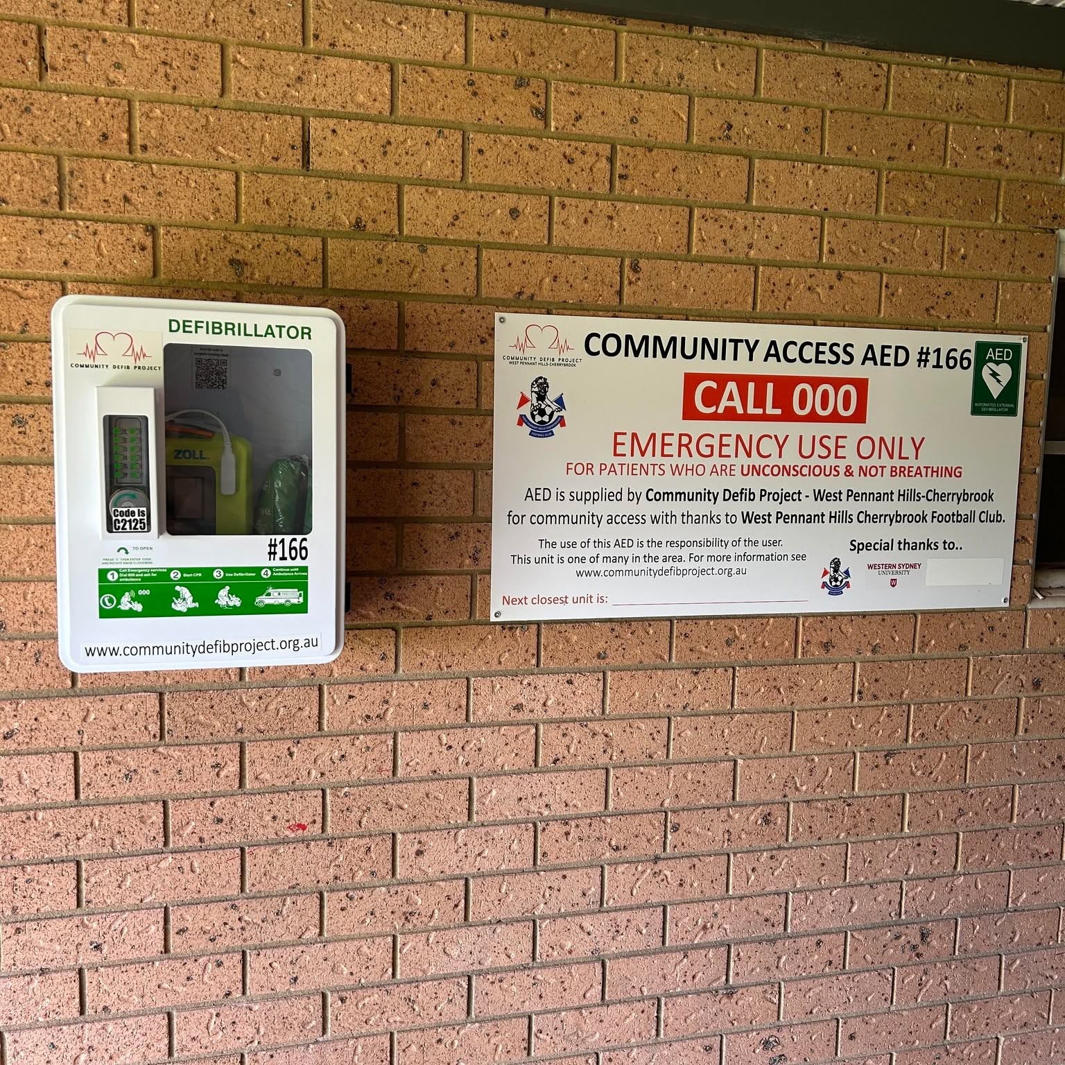 Community AED 166 installation