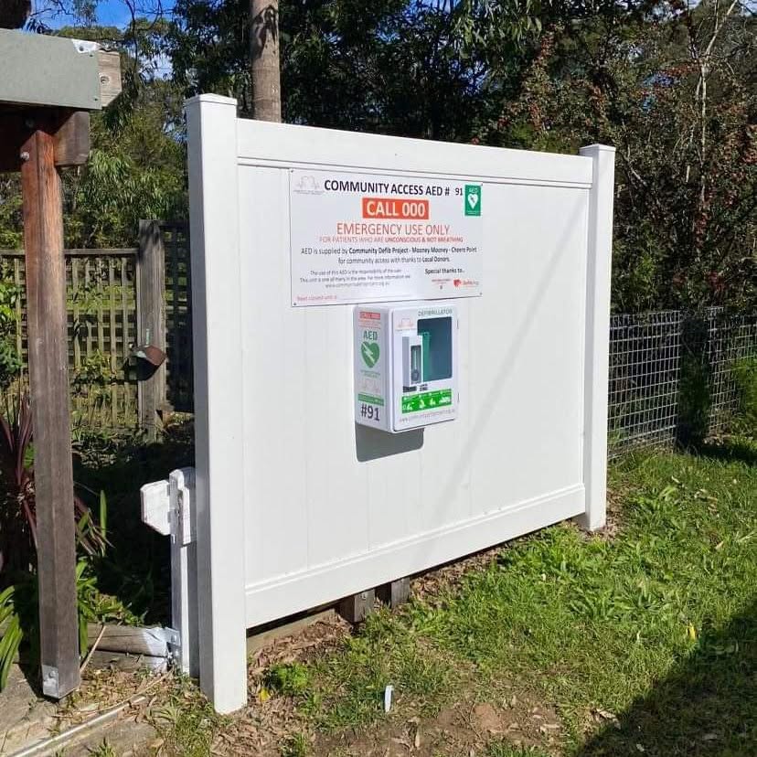 Community AED 91 installation