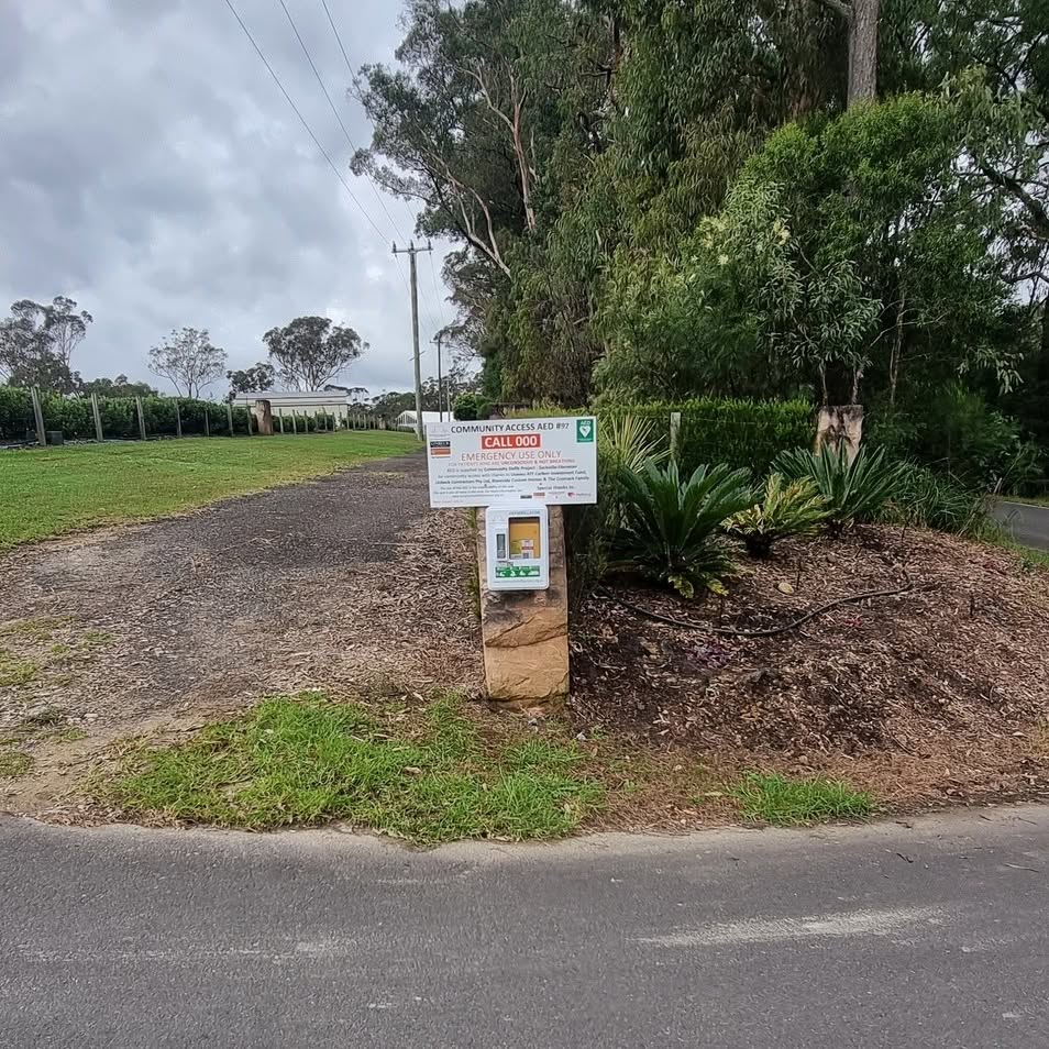 Community AED 97 installation
