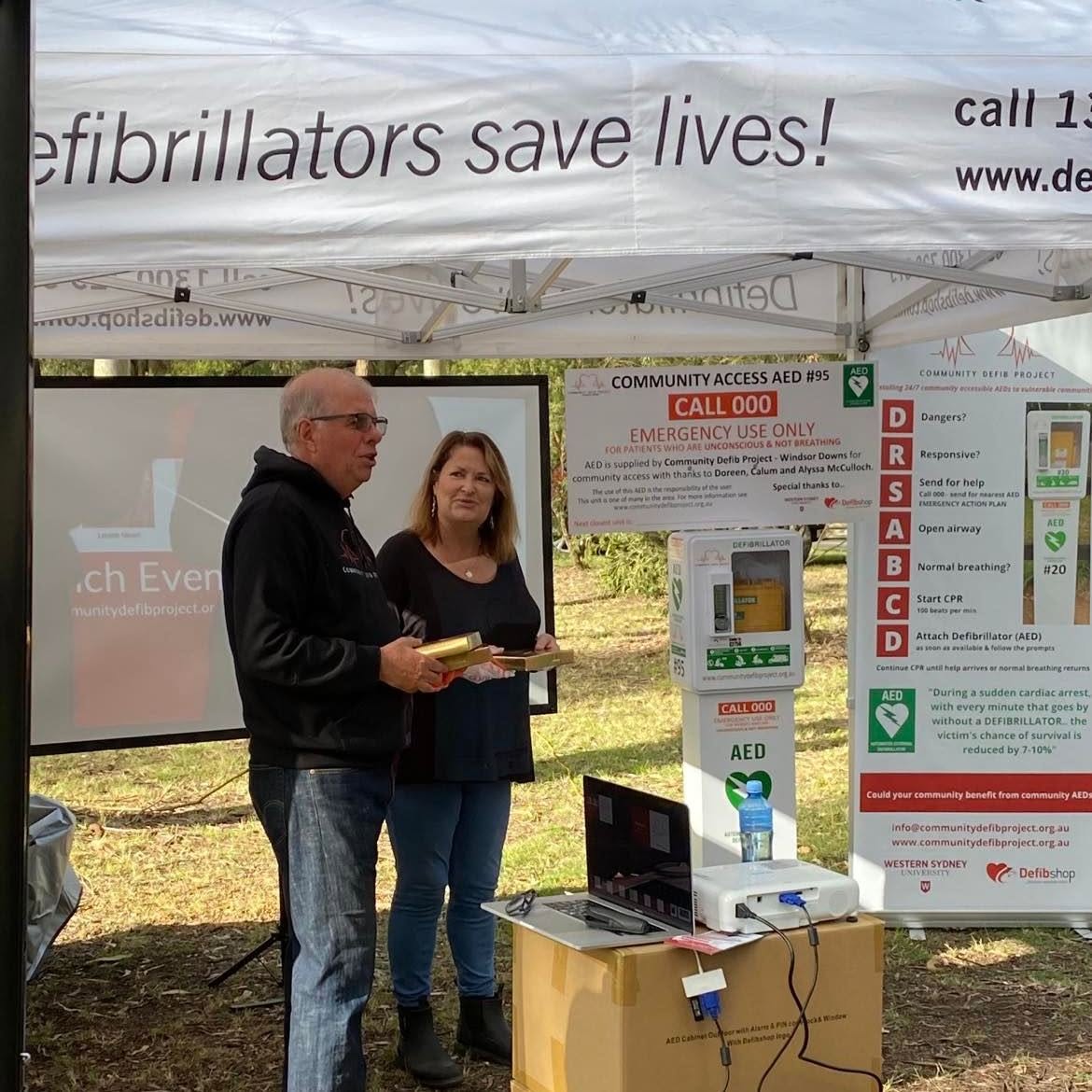 A presentation beside community AED 95